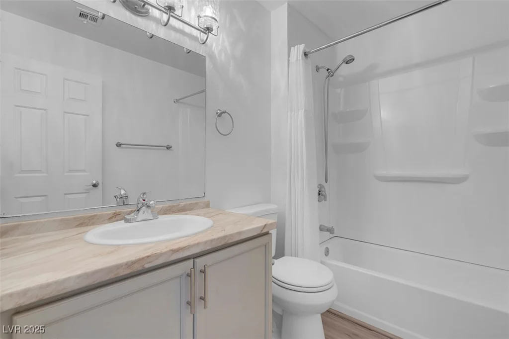 7933 Delbonita, Las Vegas, NV 89147