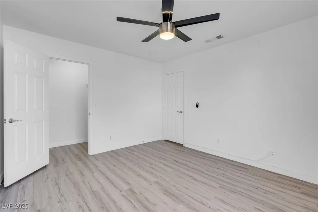 7933 Delbonita, Las Vegas, NV 89147