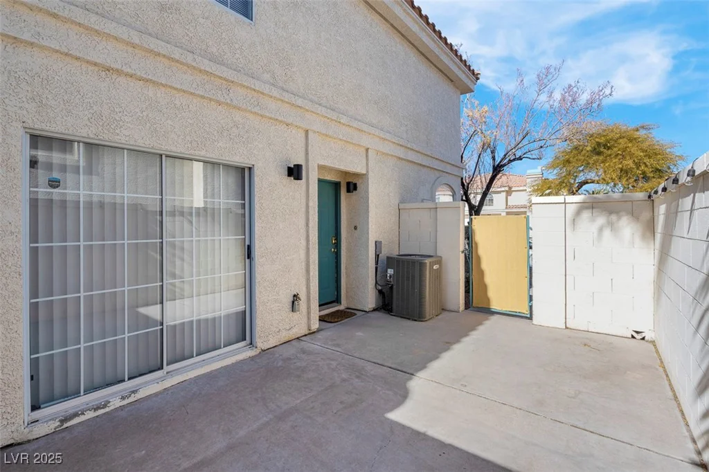 7933 Delbonita, Las Vegas, NV 89147