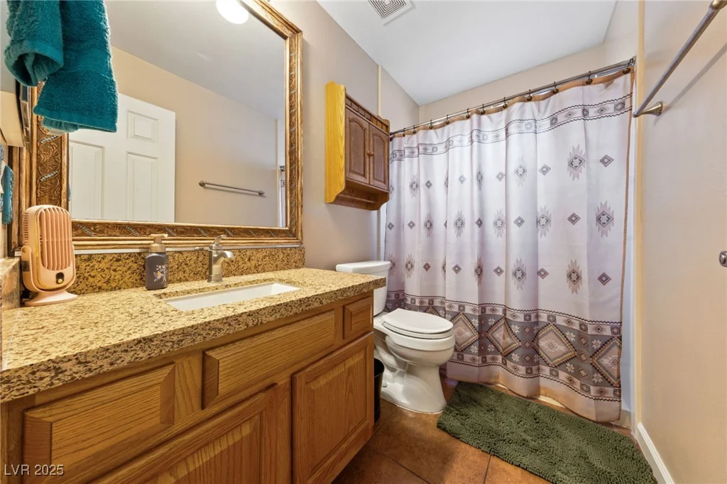 8212 Bolingbrook, Las Vegas, NV 89149