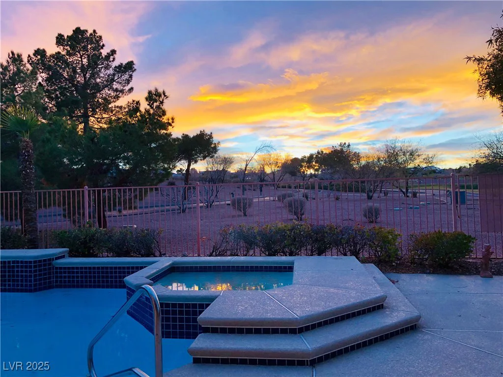 471 EAGLE VISTA, Henderson, NV 89012