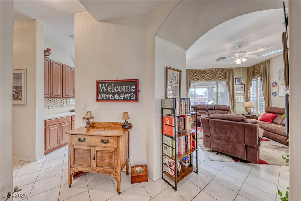 471 EAGLE VISTA, Henderson, NV 89012