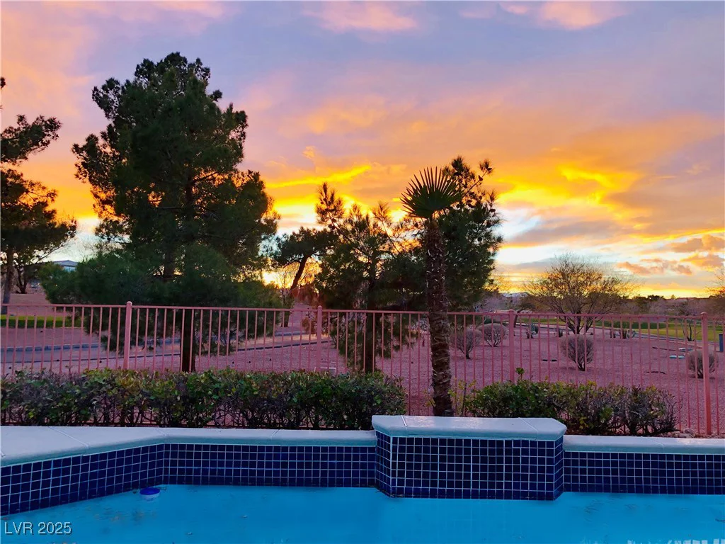 471 EAGLE VISTA, Henderson, NV 89012