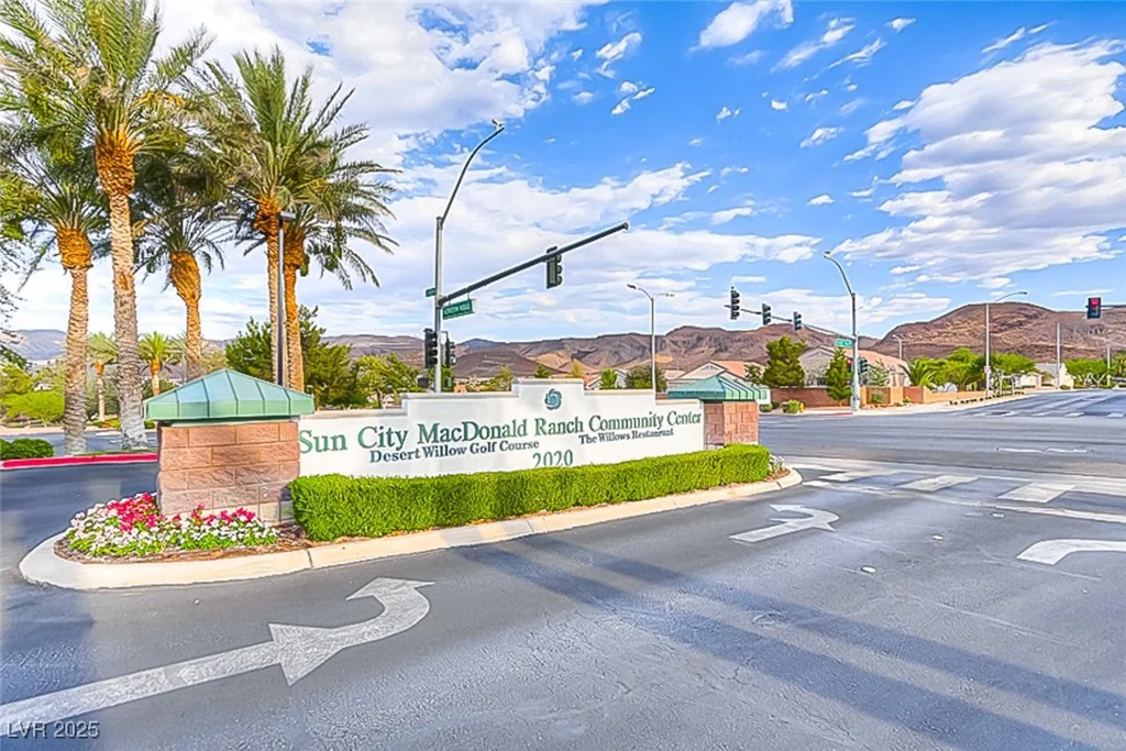 471 EAGLE VISTA, Henderson, NV 89012
