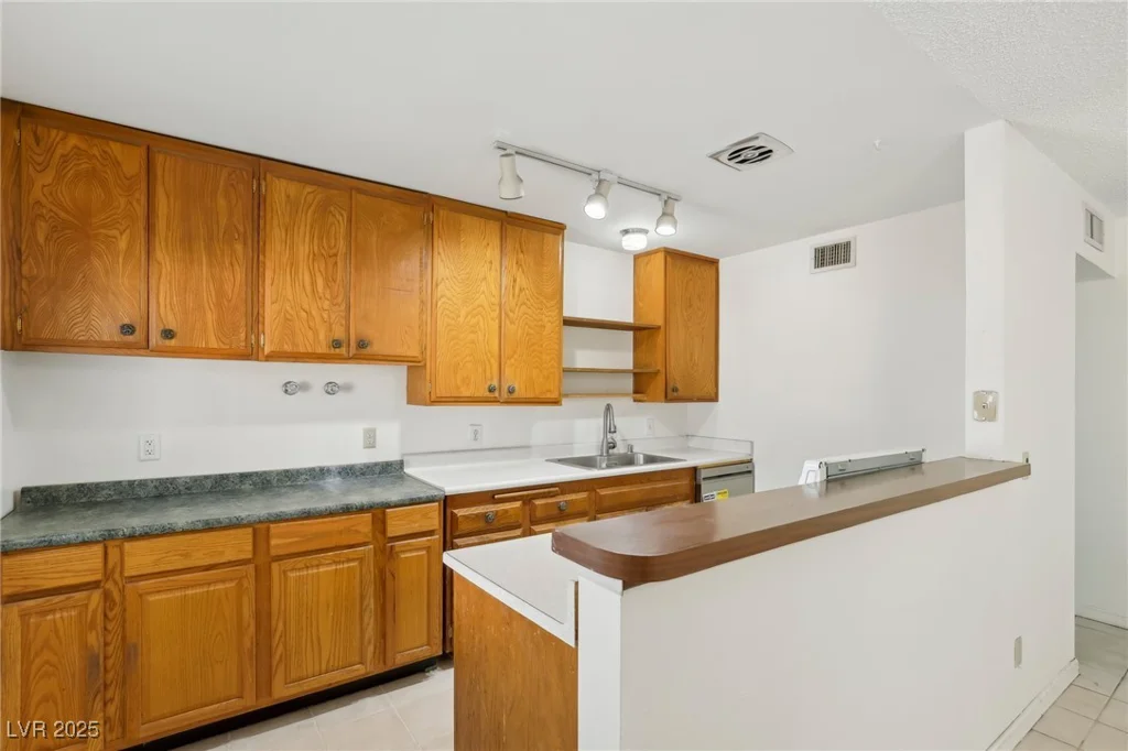 3766 Millwood, Las Vegas, NV 89121