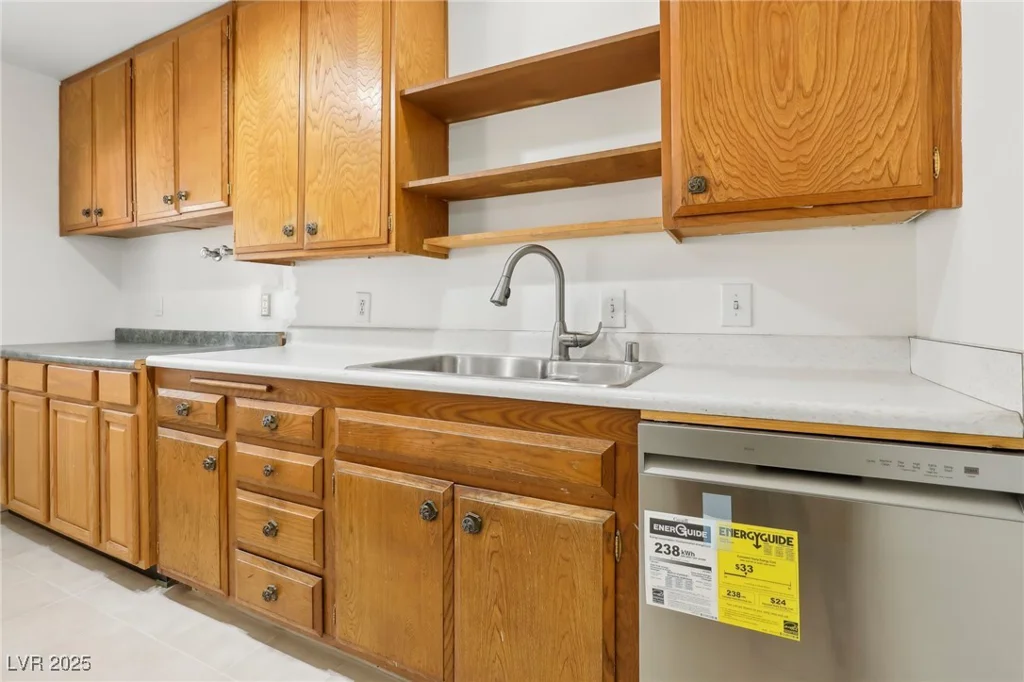 3766 Millwood, Las Vegas, NV 89121