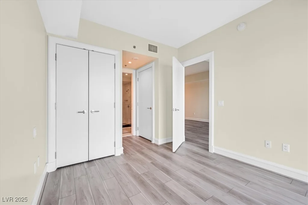 2700 Las Vegas, Las Vegas, NV 89109