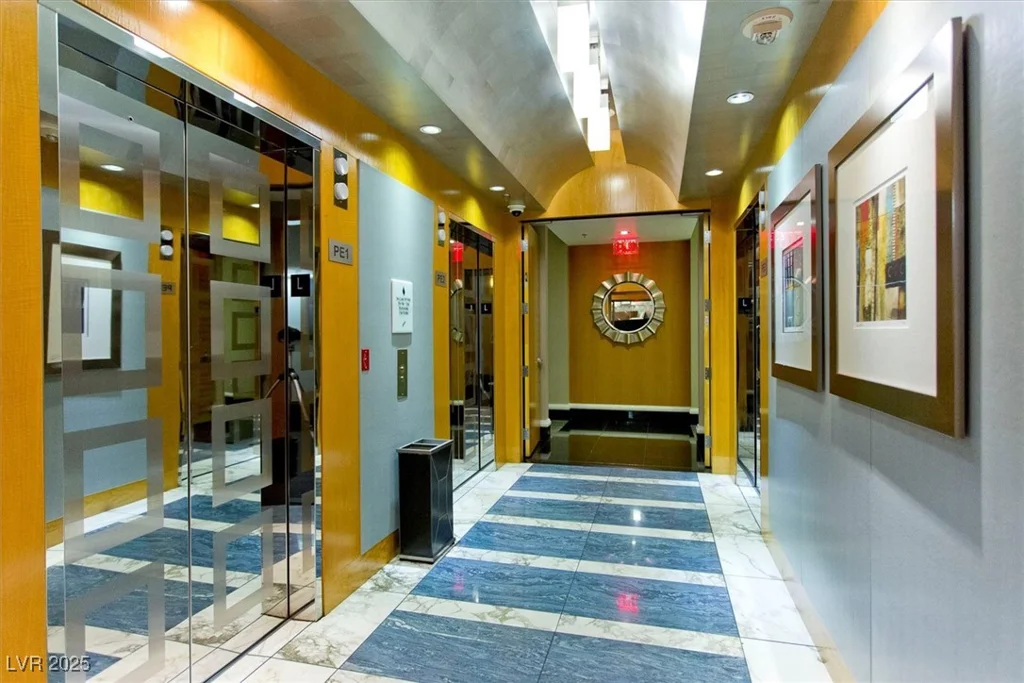 2700 Las Vegas, Las Vegas, NV 89109