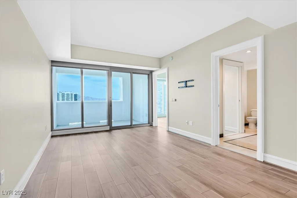 2700 Las Vegas, Las Vegas, NV 89109