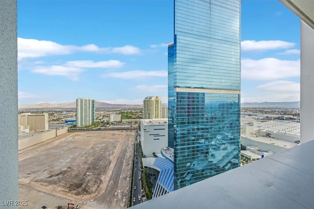 2700 Las Vegas, Las Vegas, NV 89109