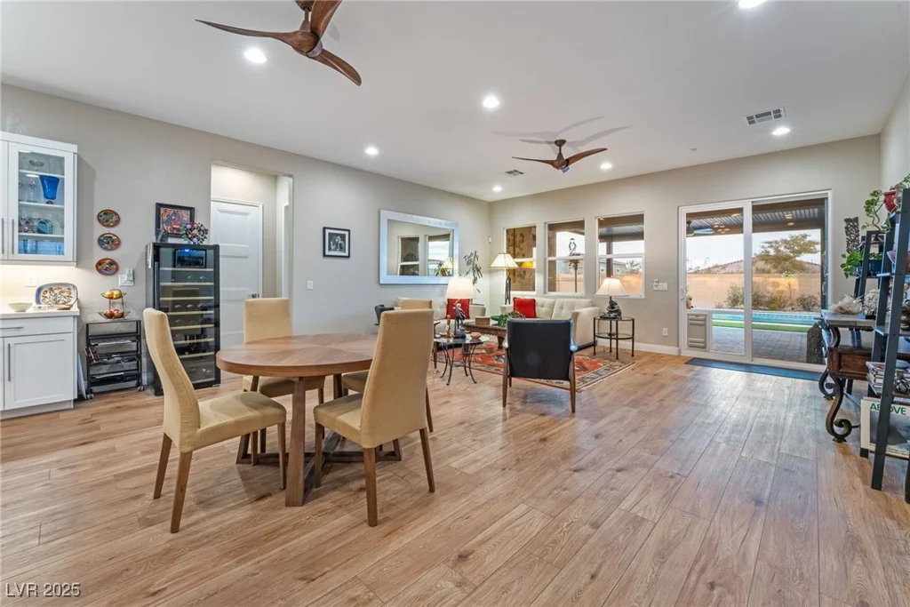 8750 Lutts, Las Vegas, NV 89131
