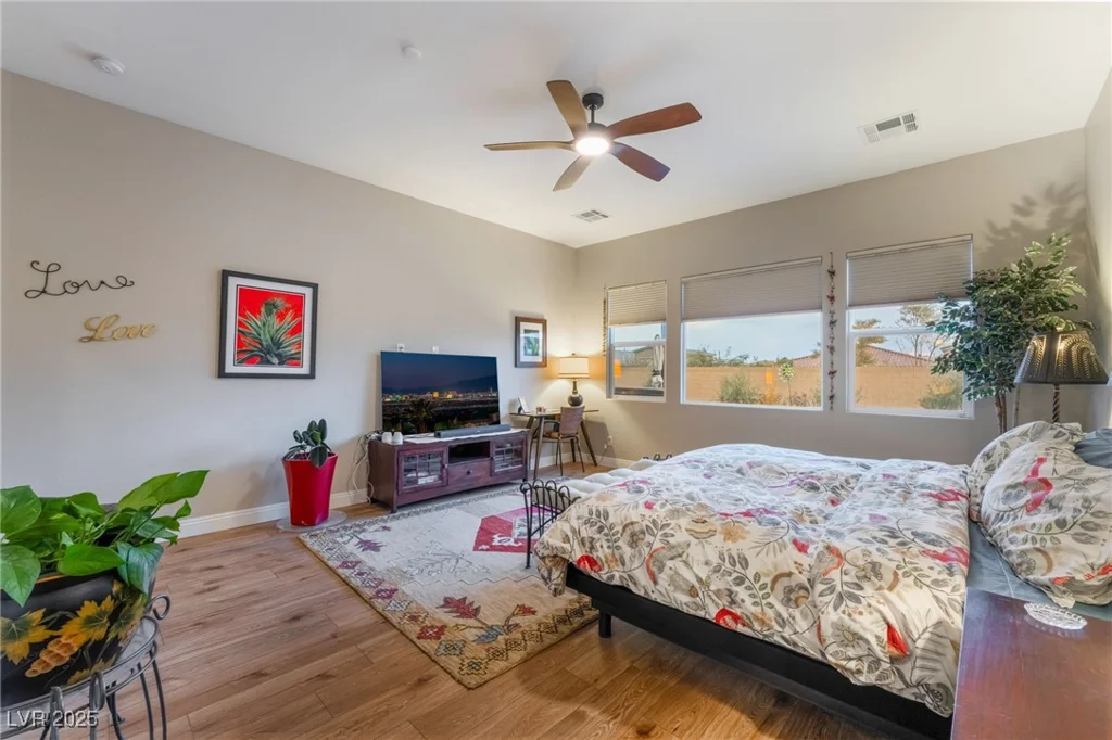 8750 Lutts, Las Vegas, NV 89131