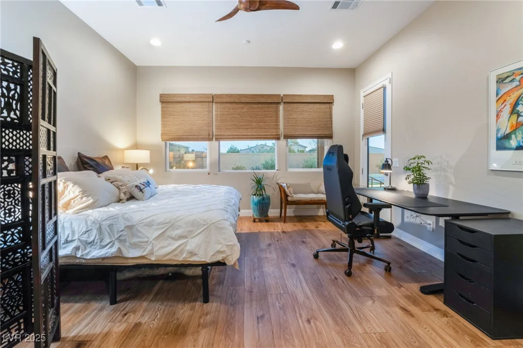 8750 Lutts, Las Vegas, NV 89131