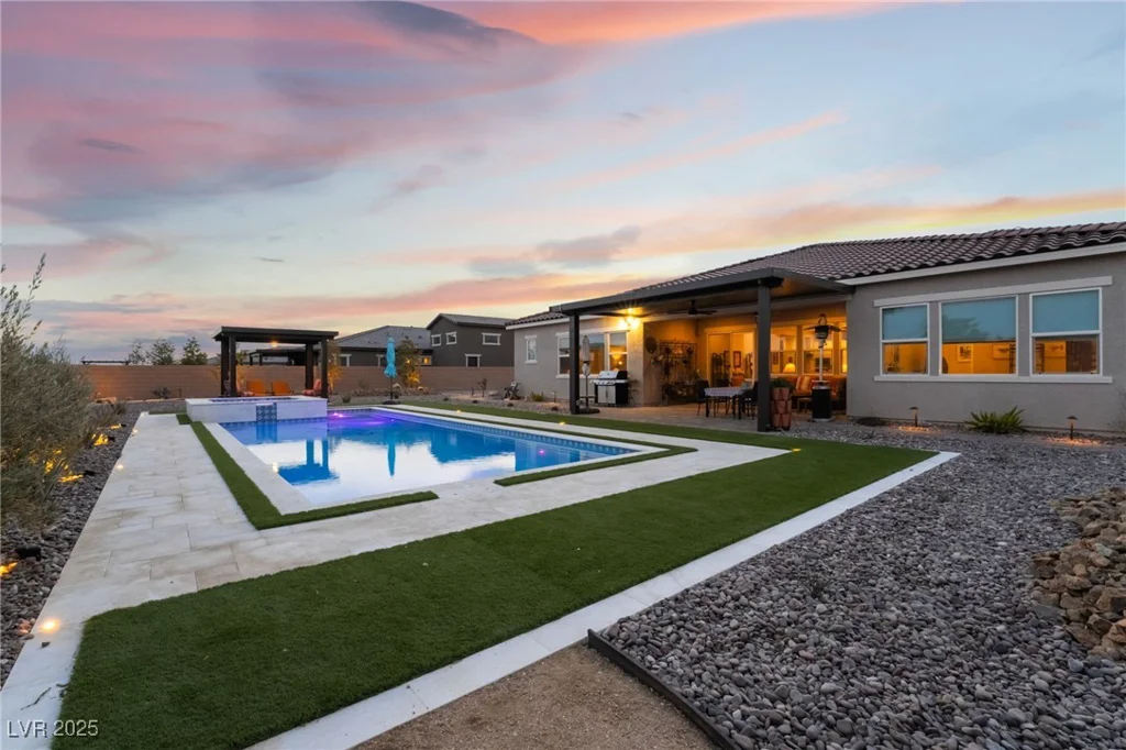 8750 Lutts, Las Vegas, NV 89131