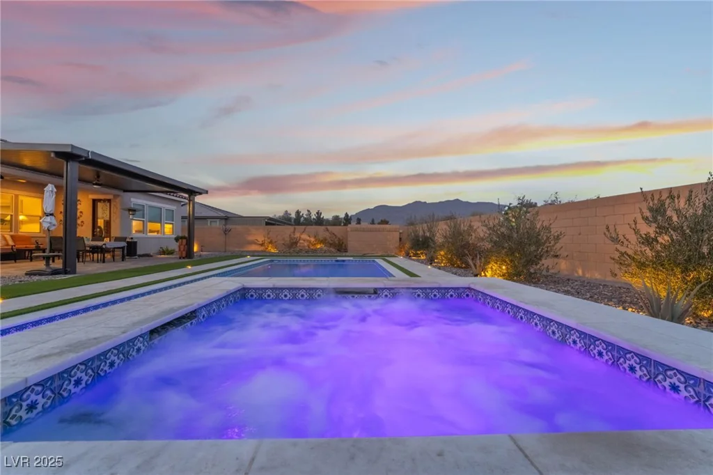 8750 Lutts, Las Vegas, NV 89131