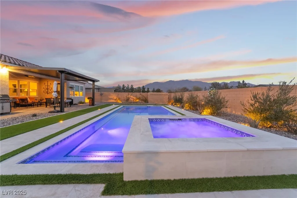 8750 Lutts, Las Vegas, NV 89131