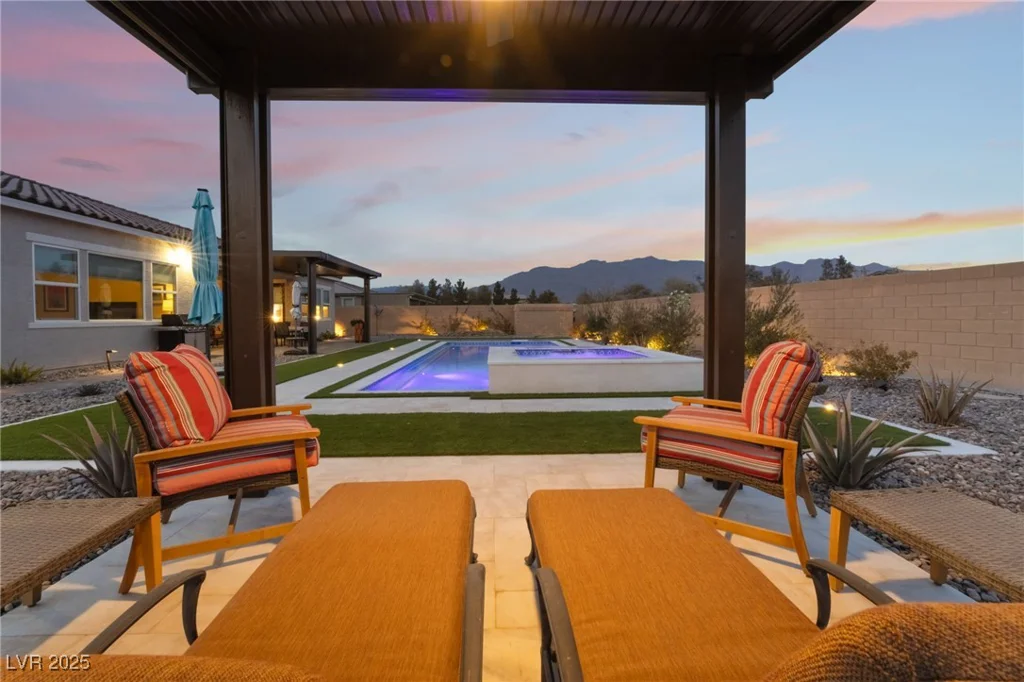 8750 Lutts, Las Vegas, NV 89131