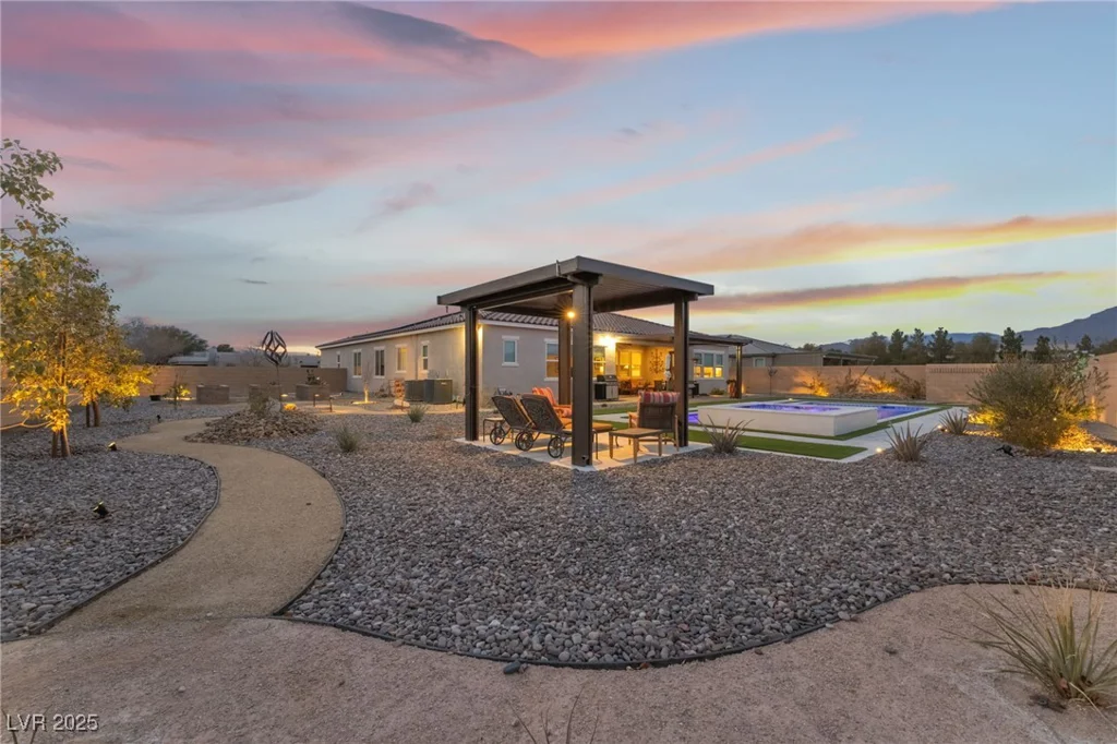 8750 Lutts, Las Vegas, NV 89131
