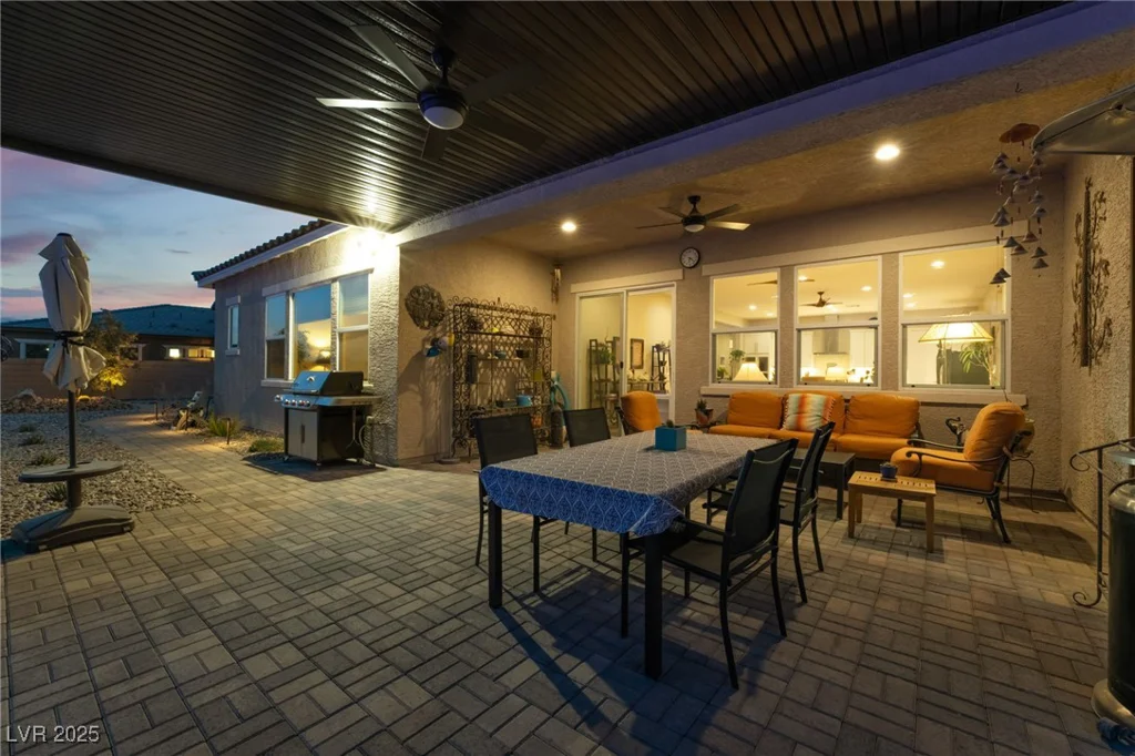 8750 Lutts, Las Vegas, NV 89131