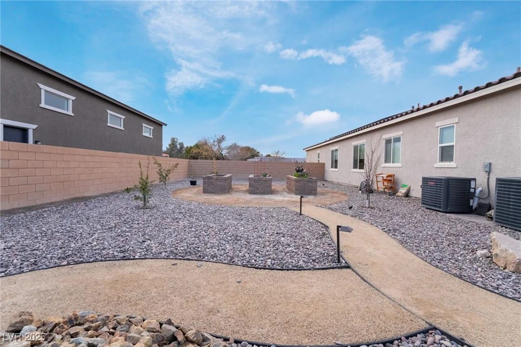 8750 Lutts, Las Vegas, NV 89131