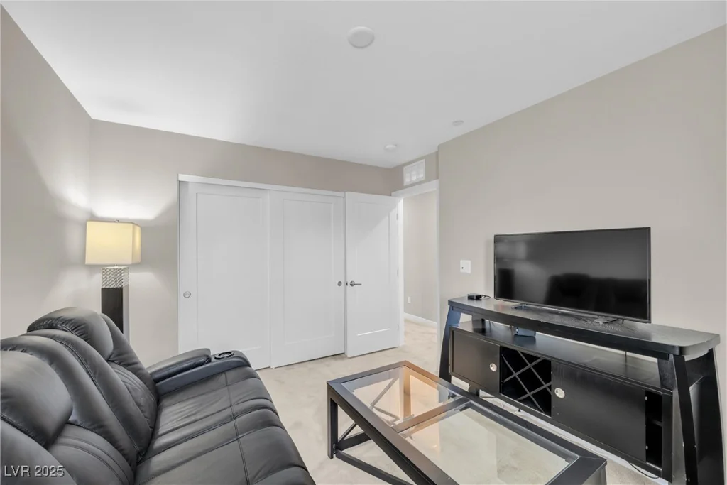 9289 Casa Sierra, Las Vegas, NV 89148