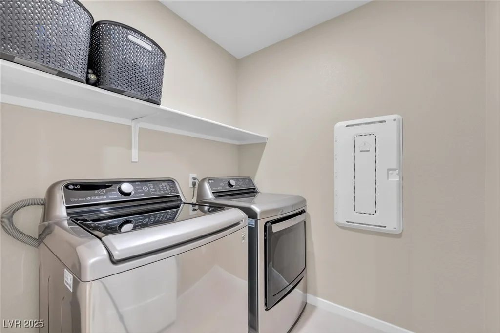 9289 Casa Sierra, Las Vegas, NV 89148