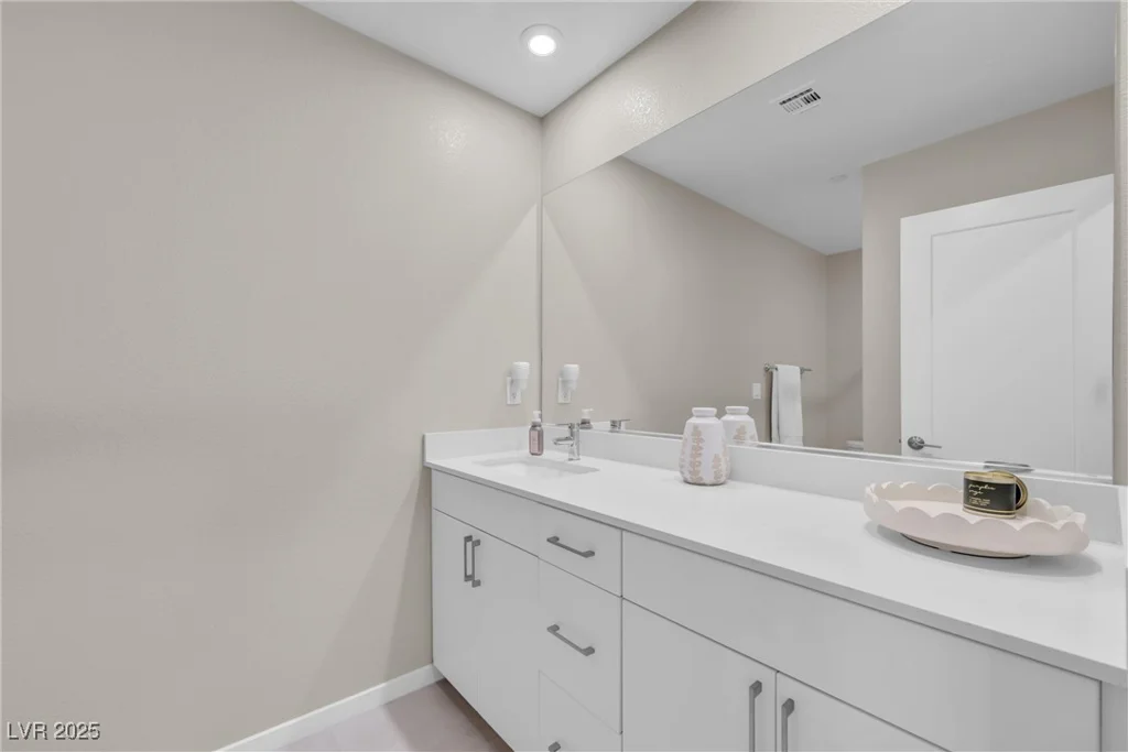 9289 Casa Sierra, Las Vegas, NV 89148