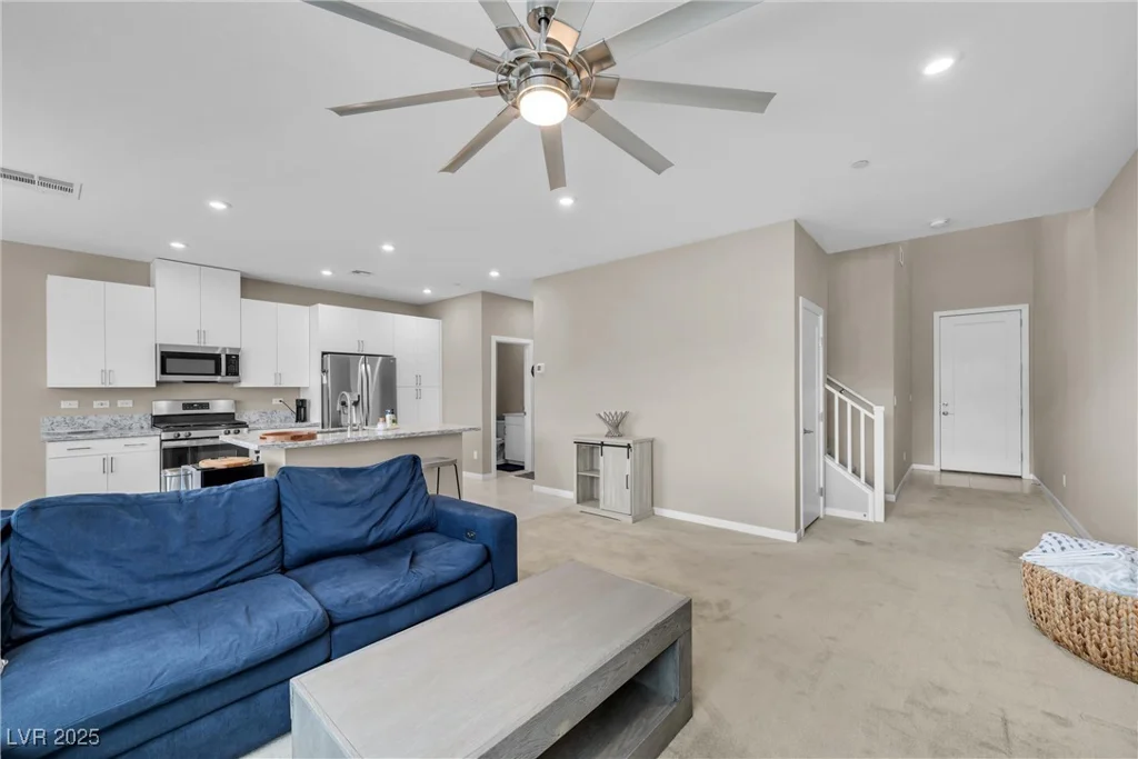 9289 Casa Sierra, Las Vegas, NV 89148