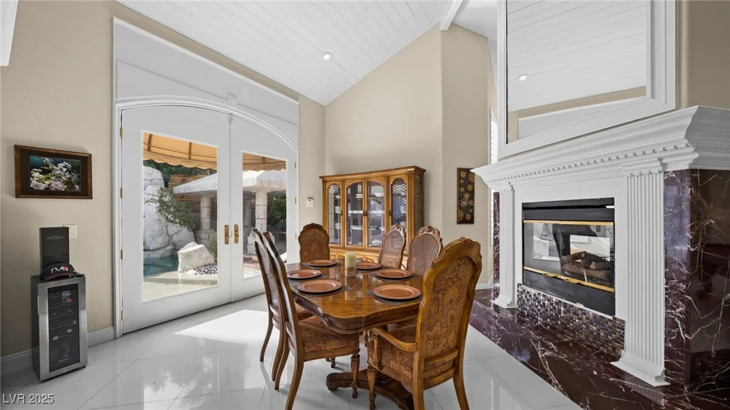 2107 Inverness, Henderson, NV 89074
