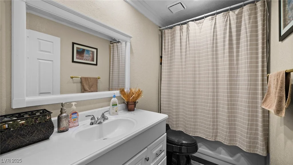 2107 Inverness, Henderson, NV 89074