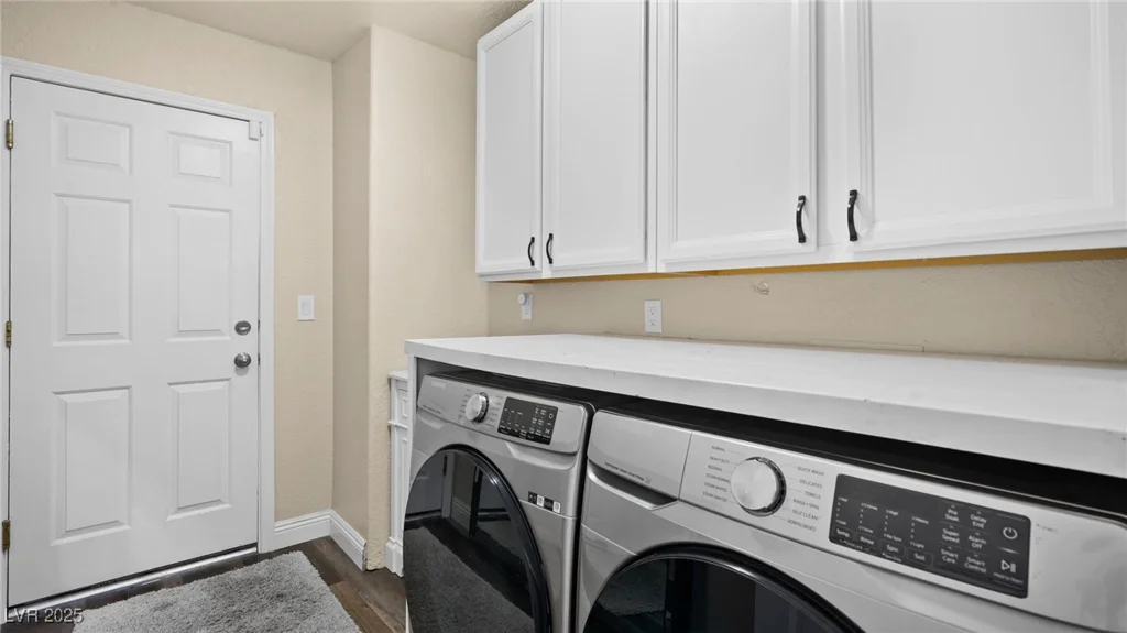 2107 Inverness, Henderson, NV 89074
