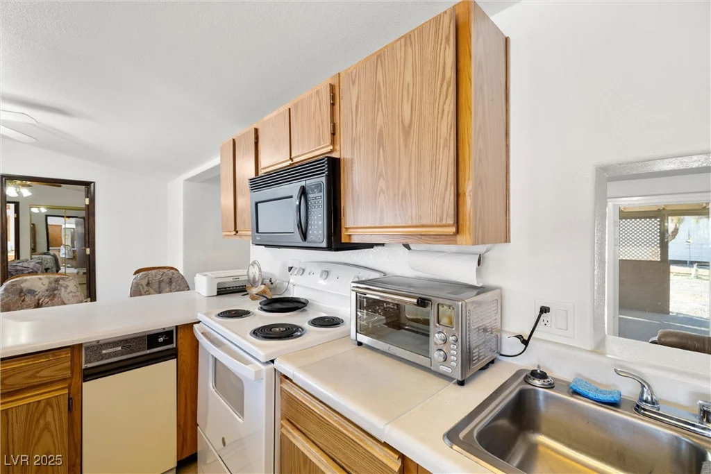 3381 Simkins, Pahrump, NV 89060