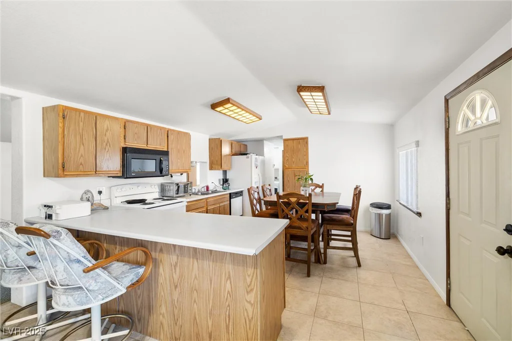 3381 Simkins, Pahrump, NV 89060
