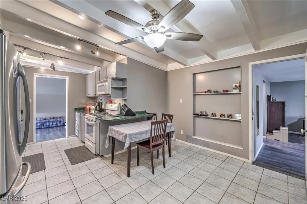 108 Mallard, Las Vegas, NV 89107