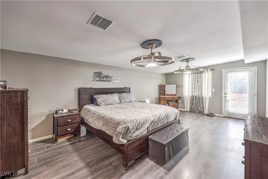 108 Mallard, Las Vegas, NV 89107