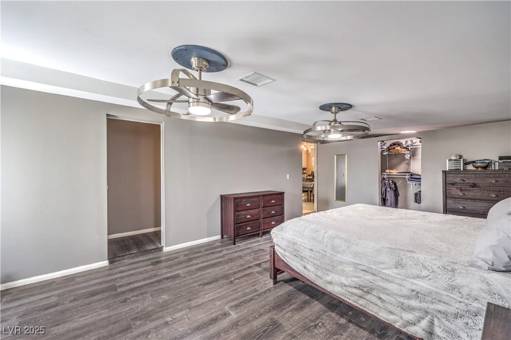 108 Mallard, Las Vegas, NV 89107