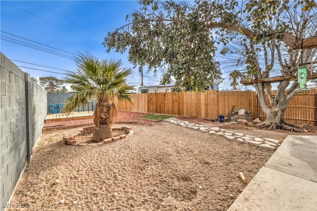 108 Mallard, Las Vegas, NV 89107
