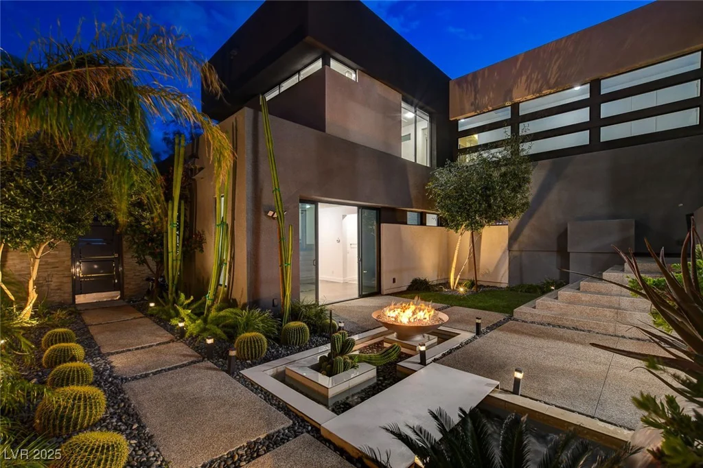 2272 Horizon Light, Henderson, NV 89052