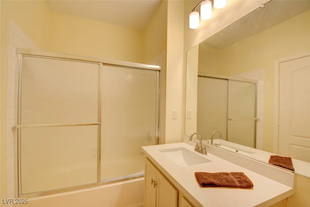 1830 Buffalo, Las Vegas, NV 89128
