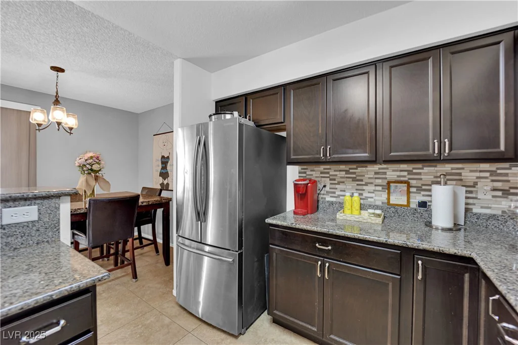 7900 Idledale, Las Vegas, NV 89145
