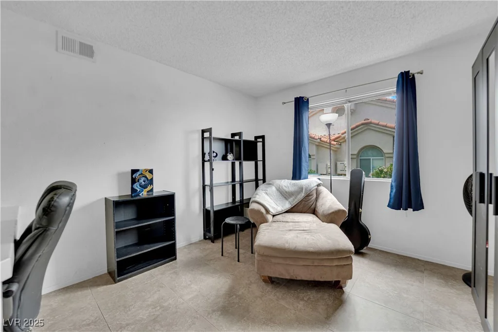 7900 Idledale, Las Vegas, NV 89145