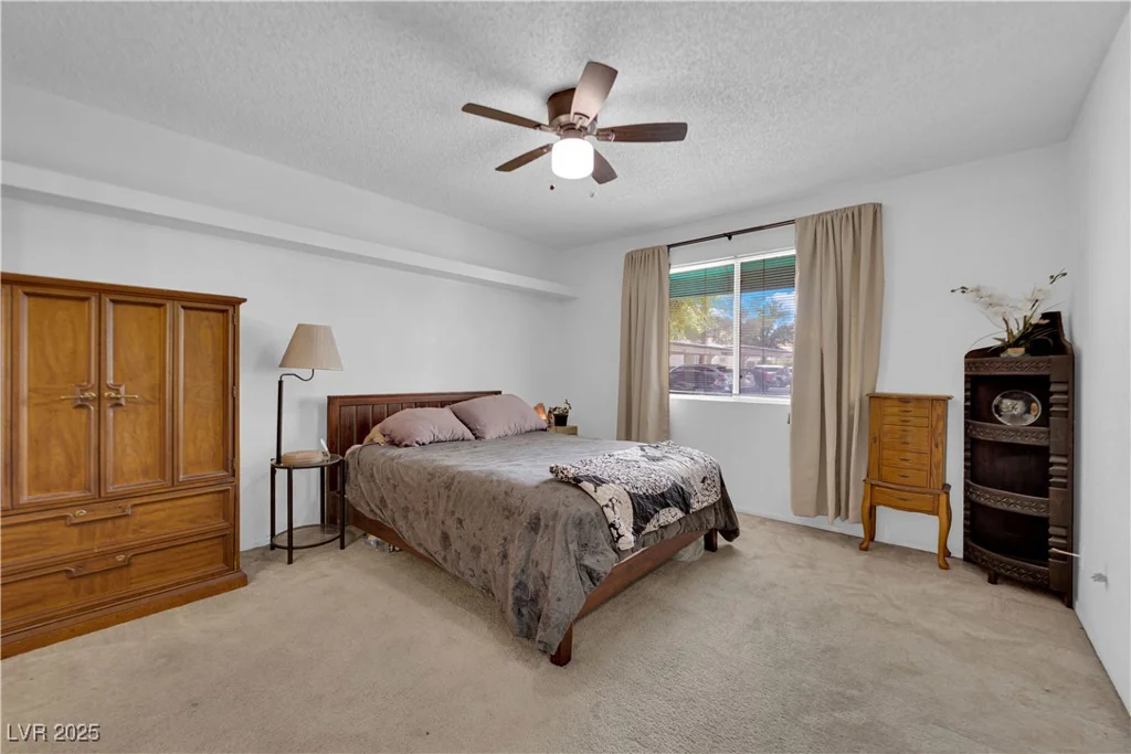 7900 Idledale, Las Vegas, NV 89145