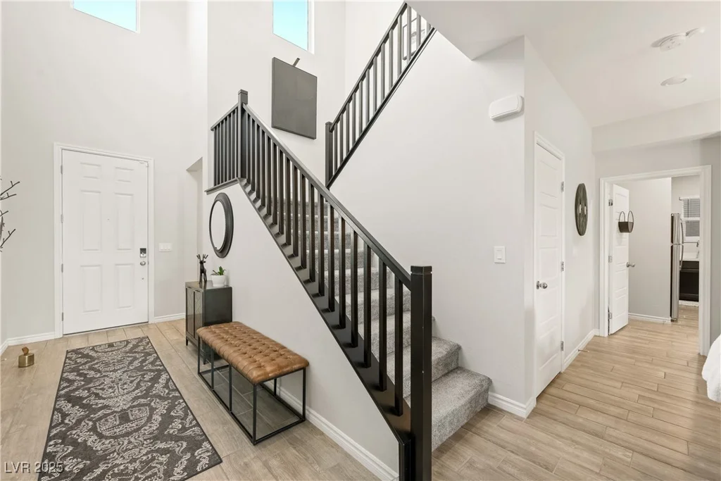 7073 Range Valley, North Las Vegas, NV 89084