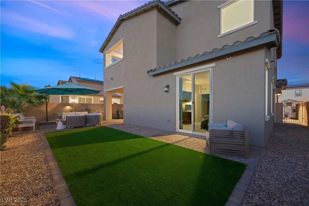 7073 Range Valley, North Las Vegas, NV 89084