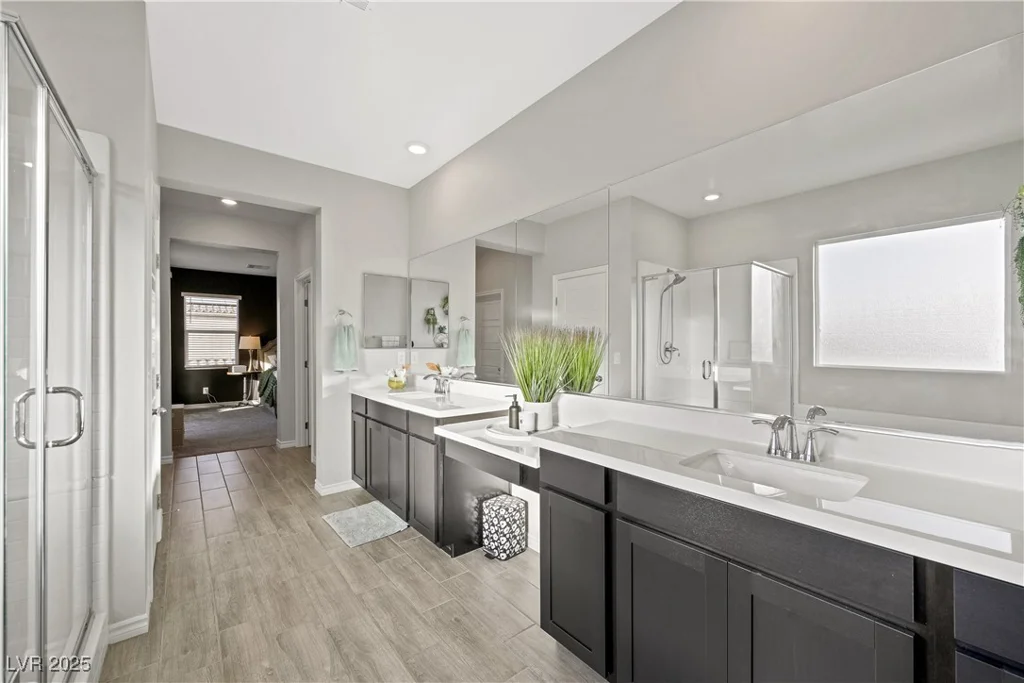 7073 Range Valley, North Las Vegas, NV 89084
