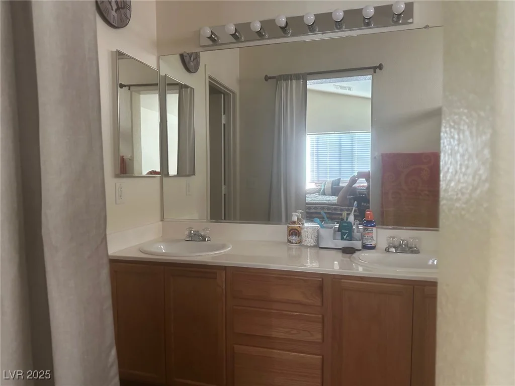 5005 Prairie Springs, Las Vegas, NV 89130