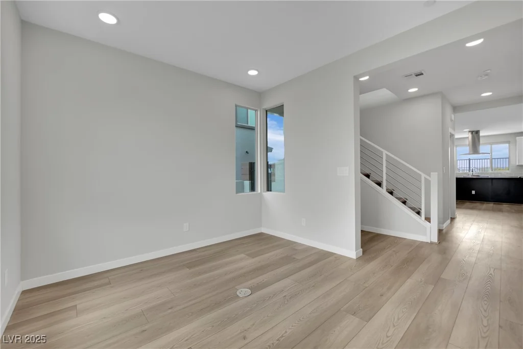 12073 Glentana View, Las Vegas, NV 89138