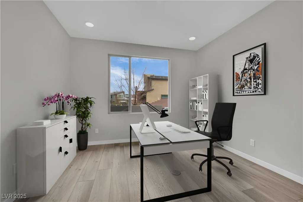 12073 Glentana View, Las Vegas, NV 89138