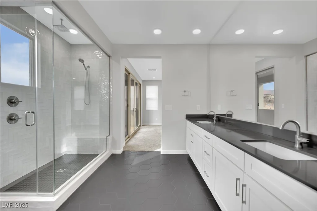 12073 Glentana View, Las Vegas, NV 89138