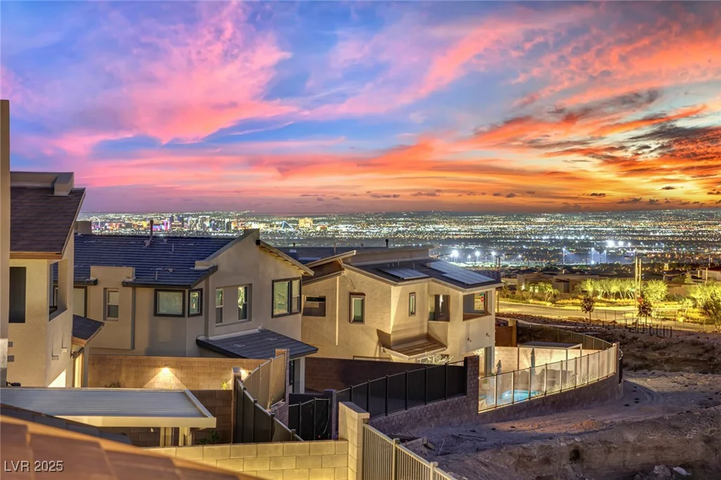 12073 Glentana View, Las Vegas, NV 89138